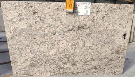 Actual Alpine Valley slab, bundle SVIE484-02, MSI Seattle warehouse