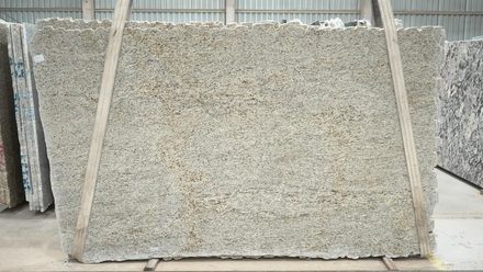 Actual Amarello Ornamental slab, bundle BGG1138-63, MSI Seattle warehouse