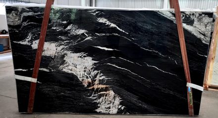 Actual Andes Black slab, bundle BHLV14-88, MSI Seattle warehouse