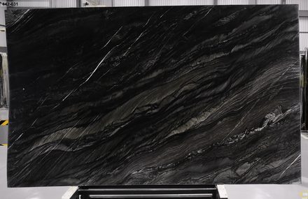 Actual Andes Black slab, bundle BSC32-06, MSI Seattle warehouse