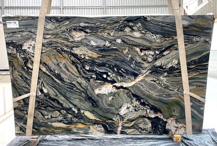 Actual Azul Treasure slab, bundle BWO06-86, MSI Seattle warehouse