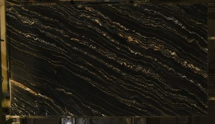 Actual Belvedere slab, bundle SLVG101-25, MSI Seattle warehouse