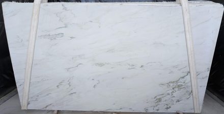 Actual Calacatta Montreal slab, bundle BGQ1051-91, MSI Seattle warehouse