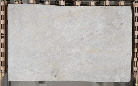 Actual Cristallo slab, bundle BCE540-03, MSI Seattle warehouse