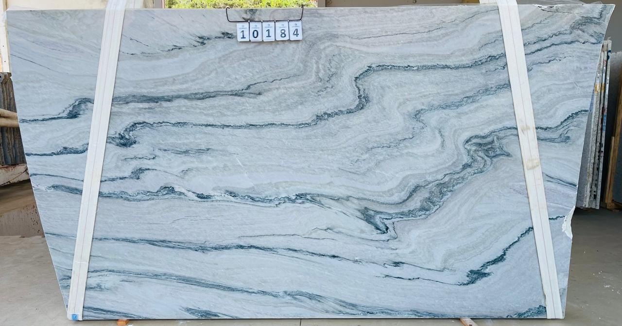 Fantasy Macaubas — full slab