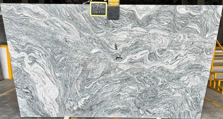 Actual Gray Mist slab, bundle SGG161-02, MSI Seattle warehouse