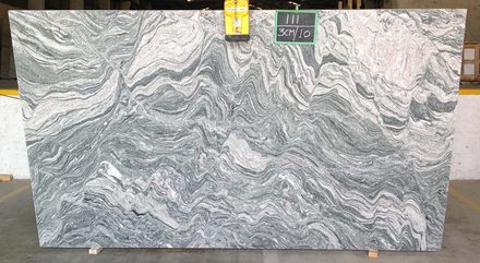 Actual Gray Mist slab, bundle SGG236-02, MSI Seattle warehouse