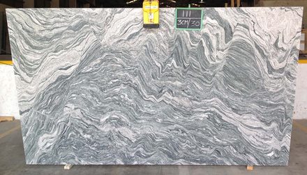 Actual Gray Mist slab, bundle SGG236-05, MSI Seattle warehouse