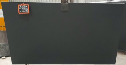 Actual Premium Black slab, bundle SRC1025-04, MSI Seattle warehouse