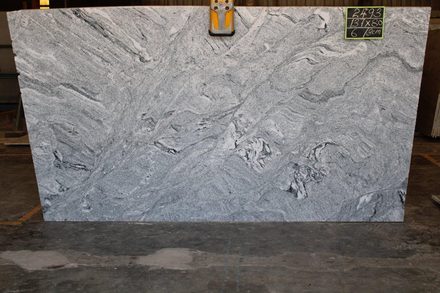 Actual Silver Cloud slab, bundle MD914-01, MSI Seattle warehouse