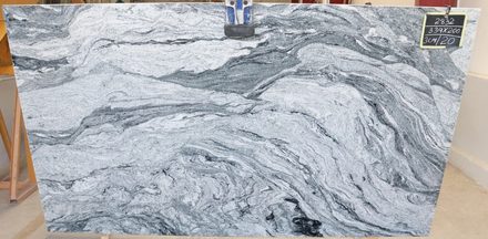 Actual Silver Cloud slab, bundle SDC498-06, MSI Seattle warehouse