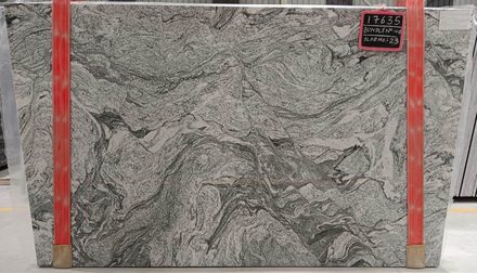 Actual Silver Cloud slab, bundle SPD1003-04, MSI Seattle warehouse