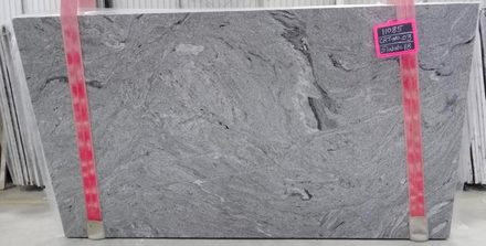 Actual Silver Cloud slab, bundle SPD675-03, MSI Seattle warehouse