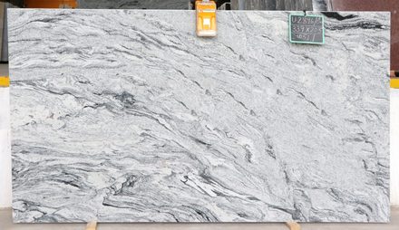 Actual Silver Cloud slab, bundle SSTG181-07, MSI Seattle warehouse