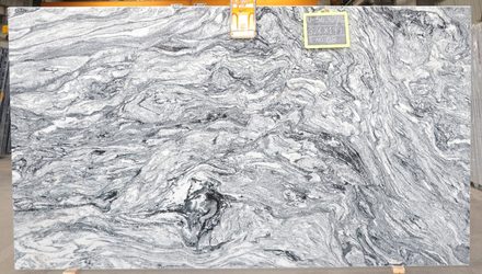 Actual Silver Cloud slab, bundle SSTG262-02, MSI Seattle warehouse