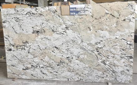 Actual Sunset Canyon slab, bundle SMM1400-07, MSI Seattle warehouse