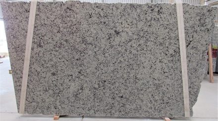 White Napoli granite slab