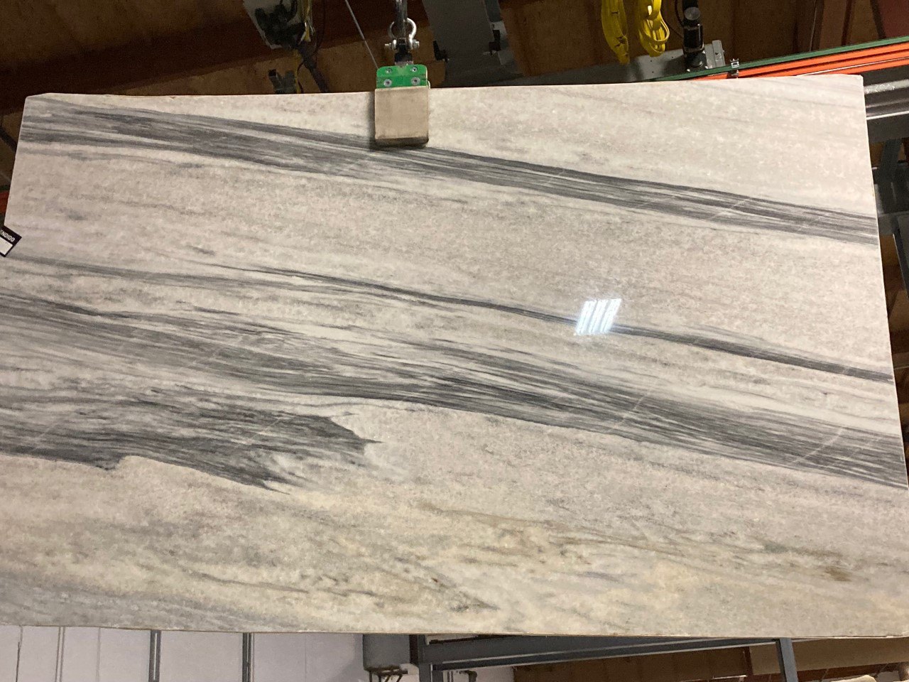Blanco Cachoeiro — full slab