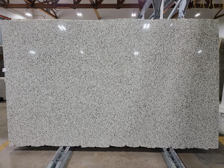 Actual Iberian White · 3cm (1¼″) slab, lot 1034049986, Cosentino Center Spokane