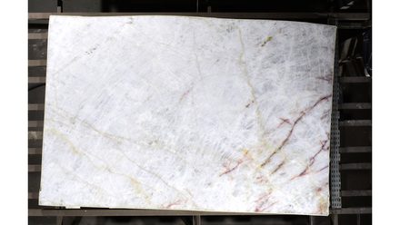 Actual Cristalo · 3cm (1¼″) slab, lot 1044312142, Cosentino Center Spokane