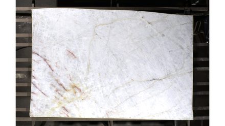 Actual Cristalo · 3cm (1¼″) slab, lot 1044312154, Cosentino Center Spokane