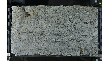 Actual Caroline Summer · 3cm (1¼″) slab, lot 4000839029, Cosentino Center Spokane