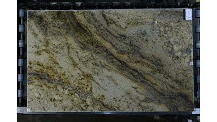 Crescent Veil · 2cm (¾″) granite slab