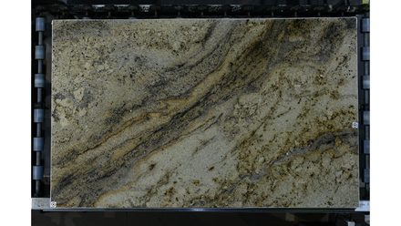 Actual Crescent Veil · 2cm (¾″) slab, lot 4000868068, Cosentino Center Spokane
