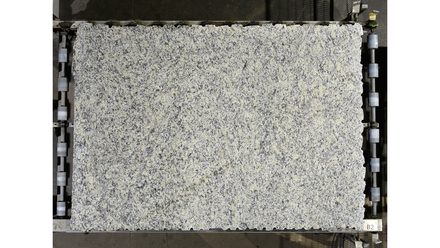 White Napoli · 3cm (1¼″) granite slab