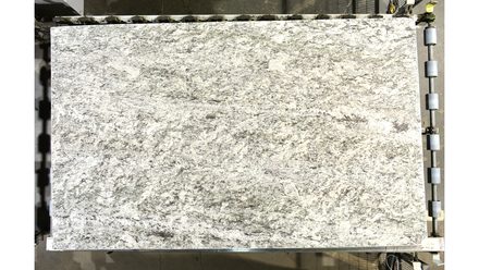 Actual White Alamo · 3cm (1¼″) slab, lot 4000976033, Cosentino Center Spokane