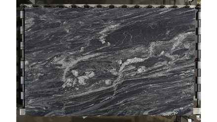 Actual Waterfall · 3cm (1¼″) slab, lot 4001116451, Cosentino Center Spokane