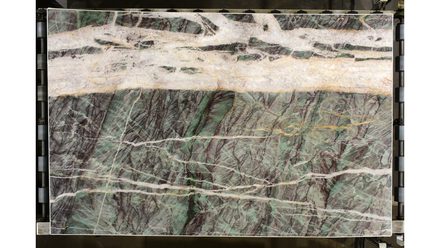 Actual Kaira · 3cm (1¼″) slab, lot 4001149343, Cosentino Center Spokane