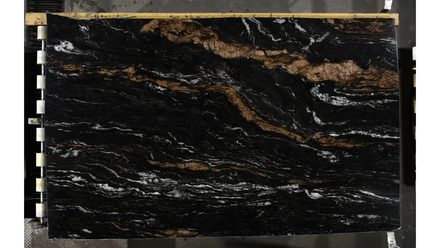 Actual Orinoco · 3cm (1¼″) slab, lot 4001180707, Cosentino Center Spokane