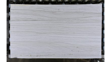 Actual White Macaubas · 3cm (1¼″) slab, lot 4001181401, Cosentino Center Spokane