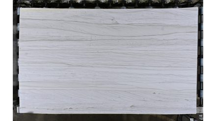Actual White Macaubas · 3cm (1¼″) slab, lot 4001181403, Cosentino Center Spokane