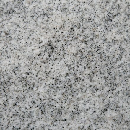 Smoky White · 3cm (1¼″) granite slab